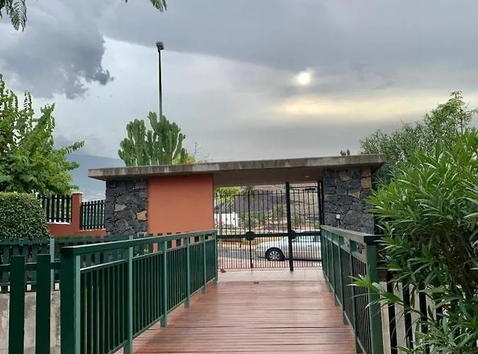 Piso Jardines Del Teide En El *